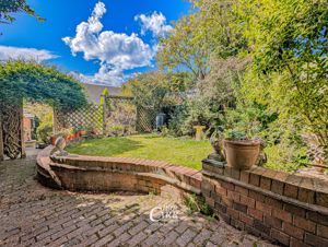 Photo 14- click for photo gallery